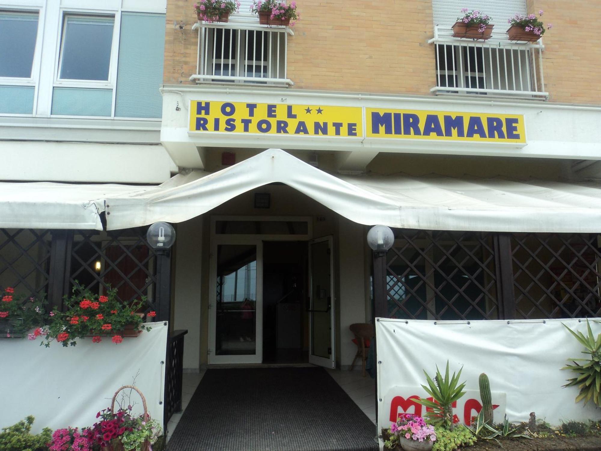 Hotel Ristorante Miramare Pesaro Kültér fotó